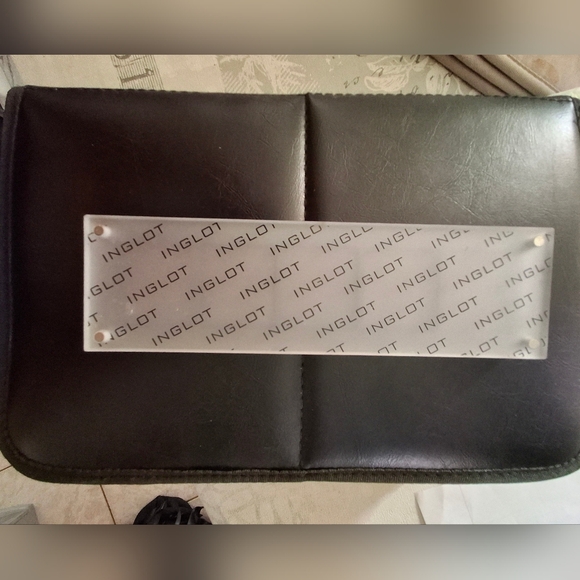 Inglot Freedom System Palette 5 inserts - Picture 2 of 4